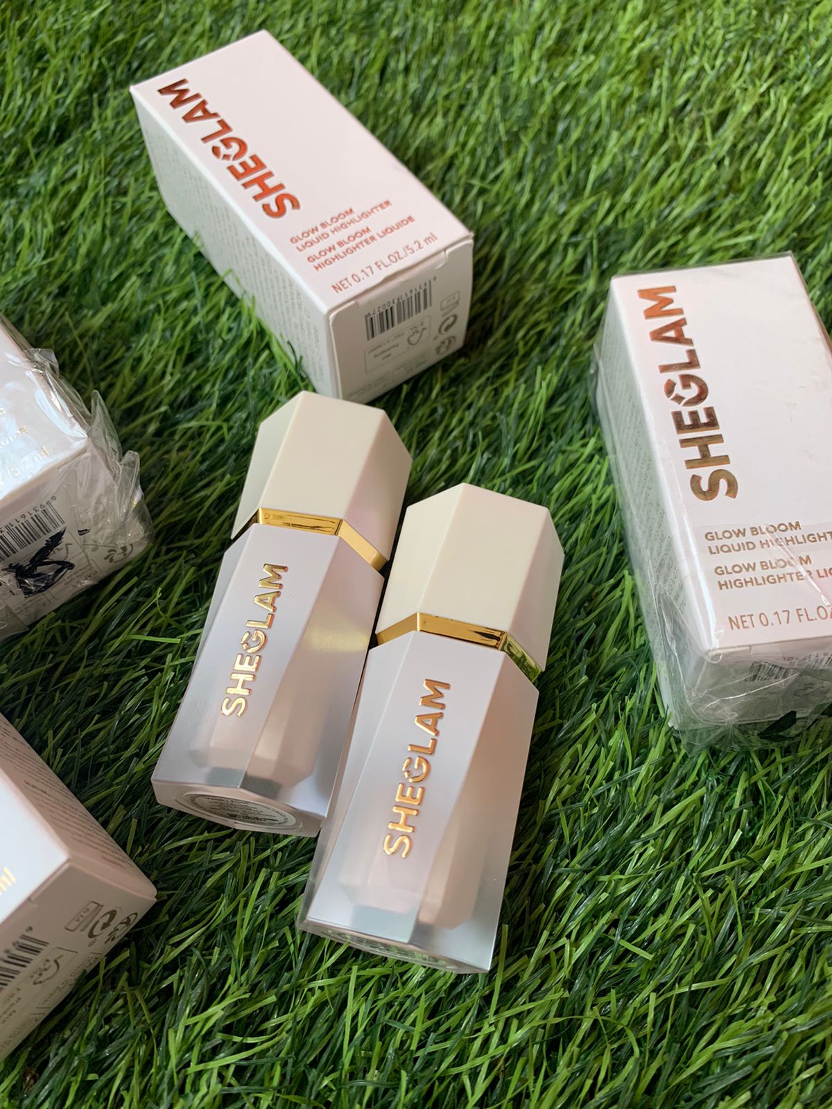 Sheglam GLOW BLOOM LIQUID HIGHLIGHTER-VANILLA FROST