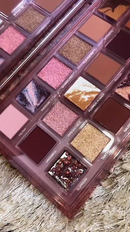 Huda Beauty Naughty Nude Eyeshadow Palette